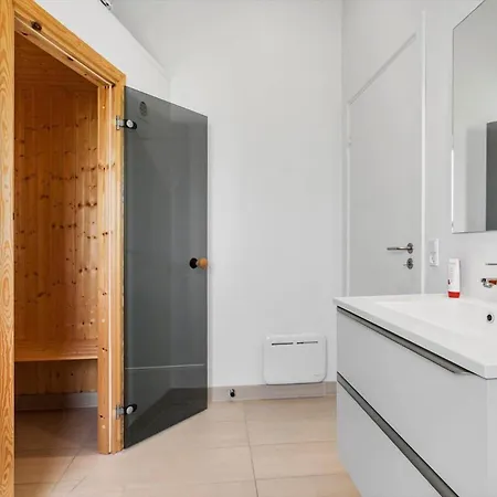 Lk2073-lokken-narhvalvej-11 * Løkken